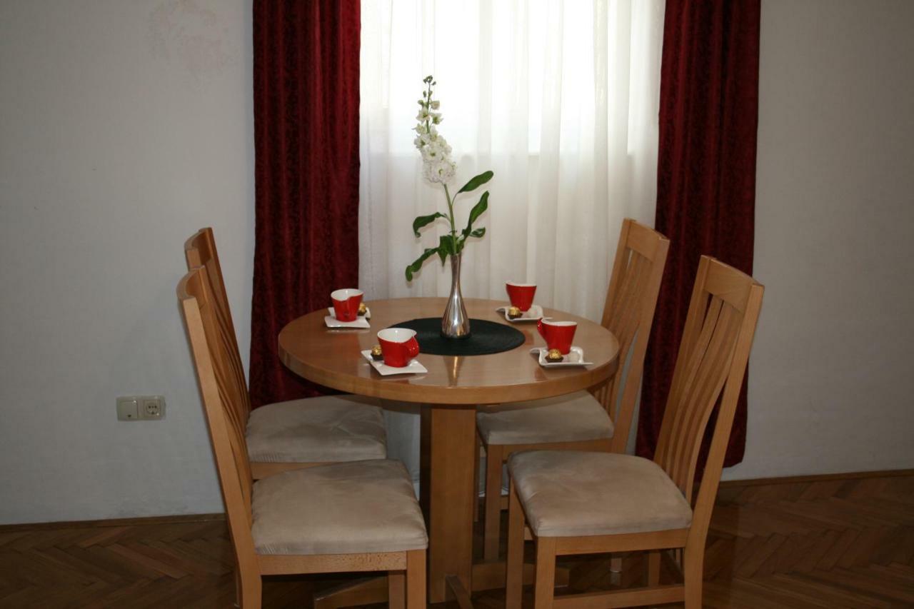Apartments Josipa Split Buitenkant foto